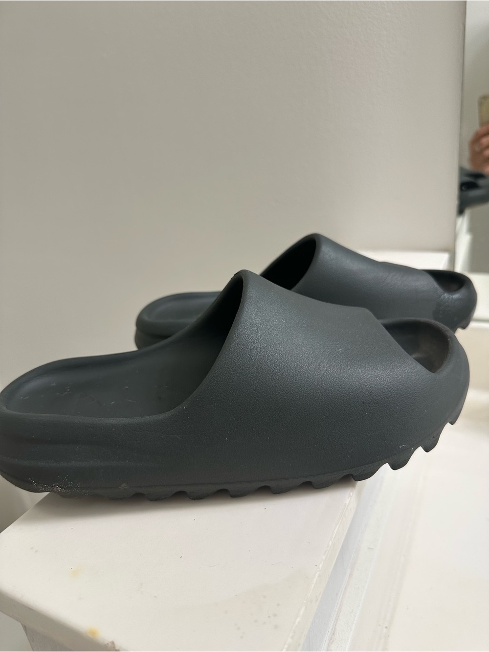 adidas Yeezy Solid Black Foam Shower Slides Yeezy M 9